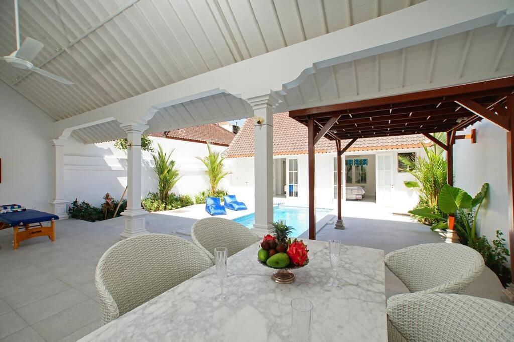 Villa Charming 2br Ley 66 Walking To Shops&beach Seminyak (Bali)